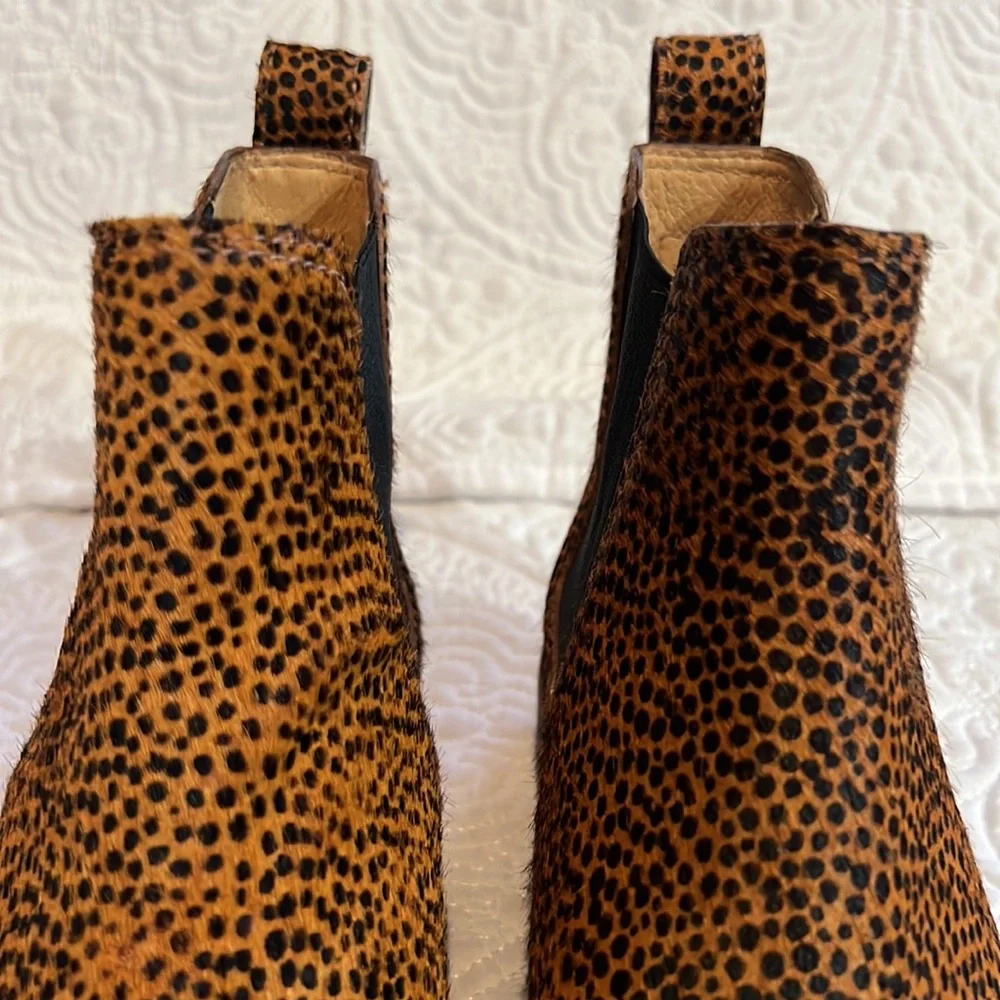 The Ainsley Chelsea Boot‎ in Spotted Calf Hair, size 7